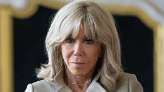 brigitte macron transexuel|Brigitte Macron, femme transgenre : cette fausse information au .